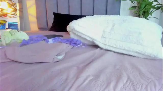 Image 12 of gabriela__gomez Stream on Chaturbate on 20 hours ago