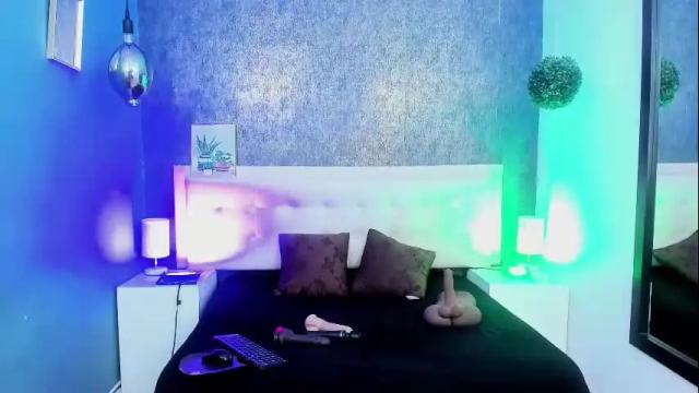 Image 6 of gabrielacortez Stream on Chaturbate on 1 month ago