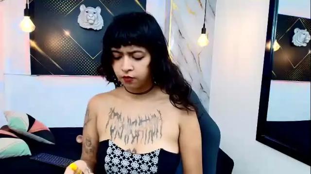 Image 8 of gabrielacortez Stream on Chaturbate on 1 month ago