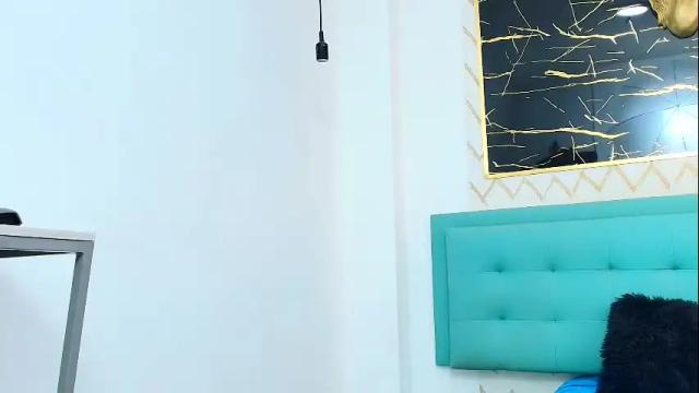 Image 12 of gabrielacortez Stream on Chaturbate on 9 days ago