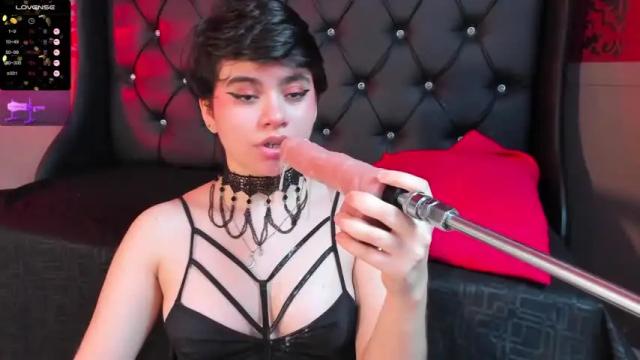 Image 7 of gabrielaferrer1 Stream on Chaturbate on 12 months ago