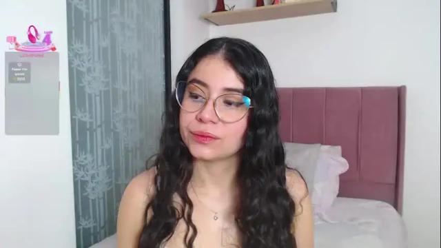 Image 6 of gabrielarossa Stream on Chaturbate on 1 month ago