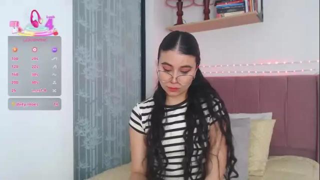 Image 11 of gabrielarossa Stream on Chaturbate on 1 month ago