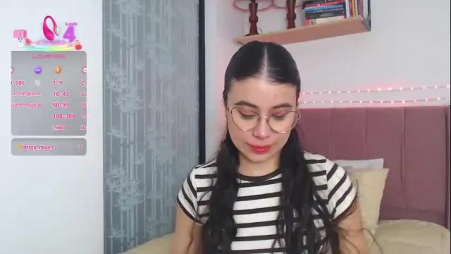 Image 3 of gabrielarossa Stream on Chaturbate on 1 month ago