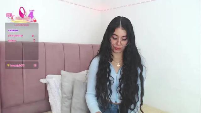 Image 10 of gabrielarossa Stream on Chaturbate on 1 month ago