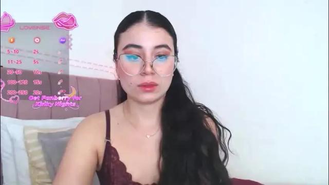 Image 6 of gabrielarossa Stream on Chaturbate on 1 month ago