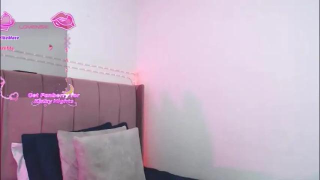 Image 10 of gabrielarossa Stream on Chaturbate on 1 month ago