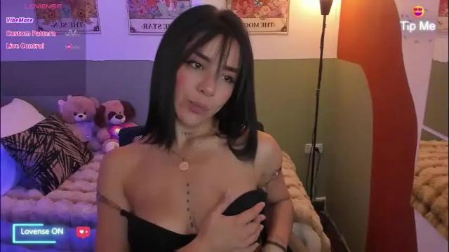 Image 12 of gabrielatorres1 Stream on Chaturbate on 3 months ago