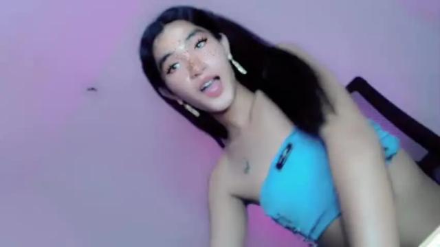Image 3 of gabrielawantsyou Stream on Chaturbate on 12 months ago