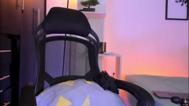 Image 3 of gabriella__tom Stream on Chaturbate on 3 months ago