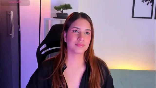 Image 3 of gabriella__tom Stream on Chaturbate on 3 months ago