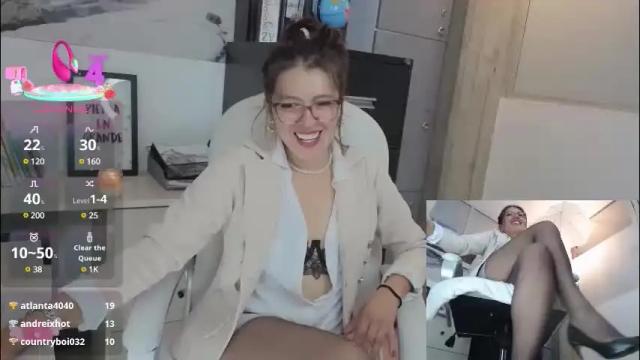 Image 10 of gabriella_gh Stream on Chaturbate on 2 months ago