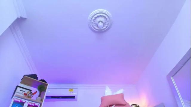 Image 12 of gabriella_leens Stream on Chaturbate on 1 month ago
