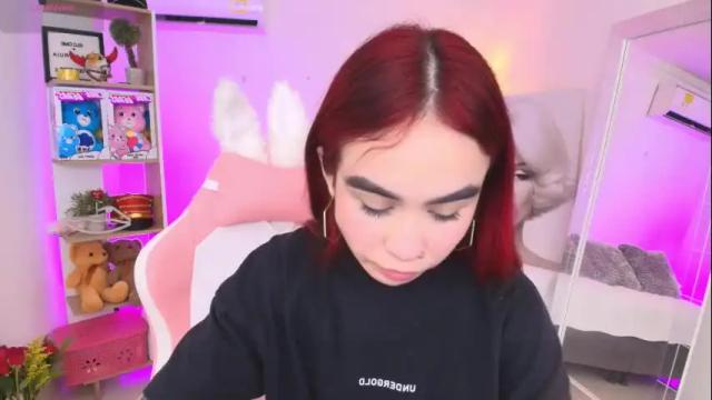 Image 3 of gabriella_leens Stream on Chaturbate on 1 month ago