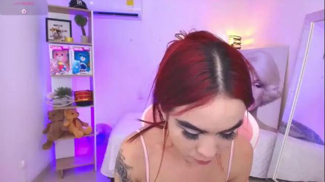 Image 12 of gabriella_leens Stream on Chaturbate on 28 days ago