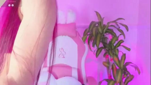 Image 12 of gabriella_leens Stream on Chaturbate on 12 days ago