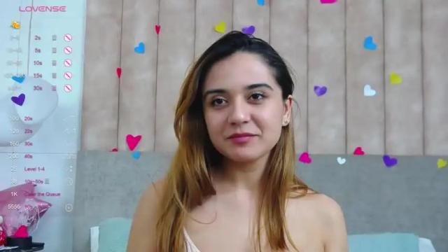Image 10 of gabriella_wils Stream on Chaturbate on 14 months ago