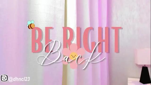 Image 10 of gabriellahoney18 Stream on Chaturbate on 1 month ago