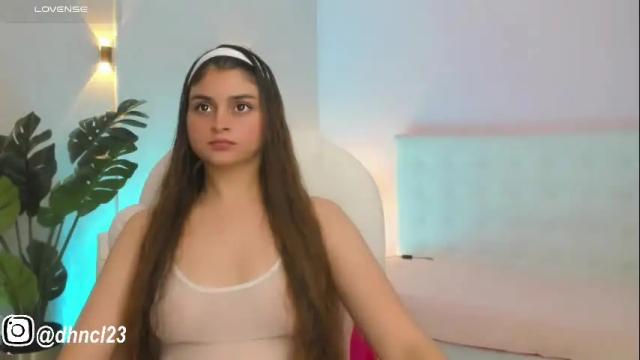 Thumbnail 2, gabriellahoney18's Stream at Chaturbate, 26 days ago