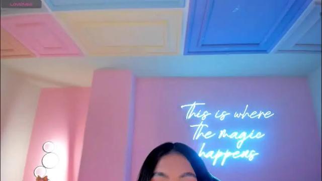 Image 3 of gabriellalee_ Stream on Chaturbate on 1 month ago