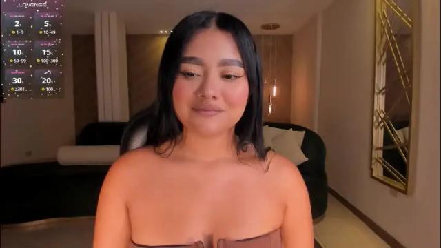 Image 2 of gabriellalee_ Stream on Chaturbate on 26 days ago