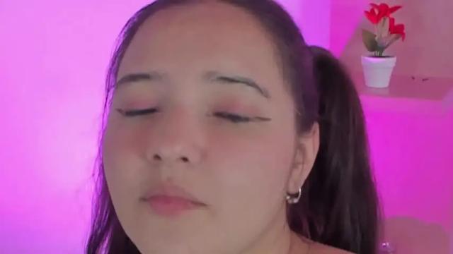 Thumbnail 1, gabsbrown18's Stream at Chaturbate, 19 months ago