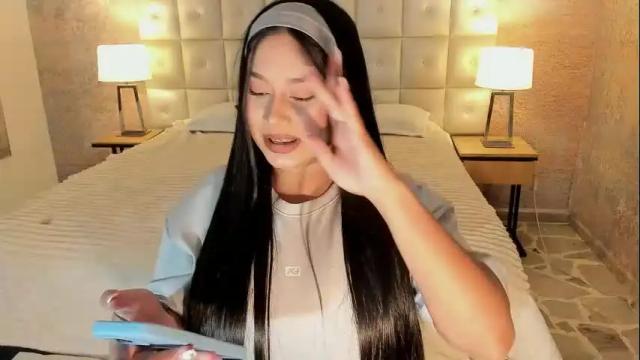 Image 4 of gaby_blaze Stream on Chaturbate on 4 months ago