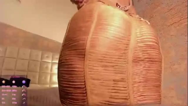 Image 12 of gaby_blaze Stream on Chaturbate on 3 months ago