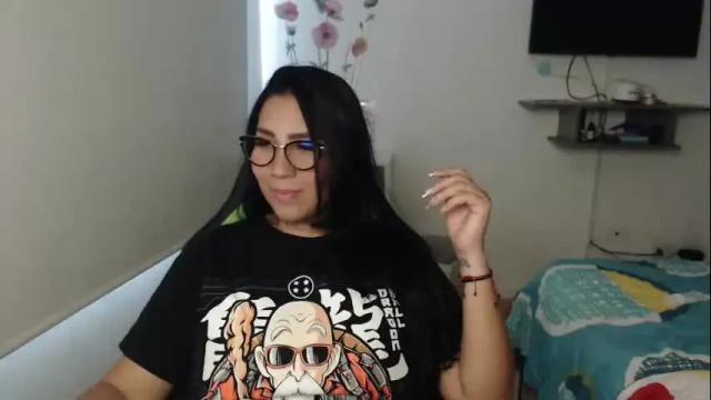 Image 4 of gaby_bluexx Stream on Chaturbate on 1 month ago