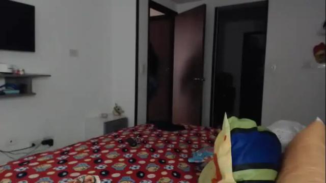 Image 8 of gaby_bluexx Stream on Chaturbate on 1 month ago