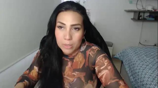 Image 4 of gaby_bluexx Stream on Chaturbate on 1 month ago