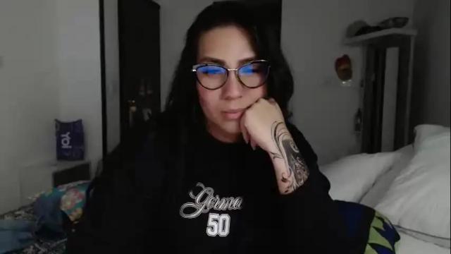 Image 8 of gaby_bluexx Stream on Chaturbate on 28 days ago
