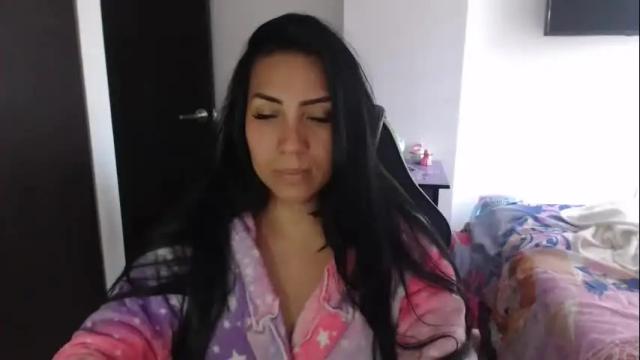 Image 3 of gaby_bluexx Stream on Chaturbate on 2 days ago