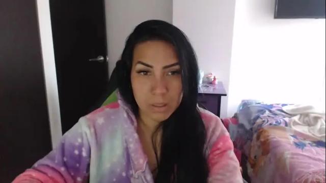 Image 6 of gaby_bluexx Stream on Chaturbate on 2 days ago