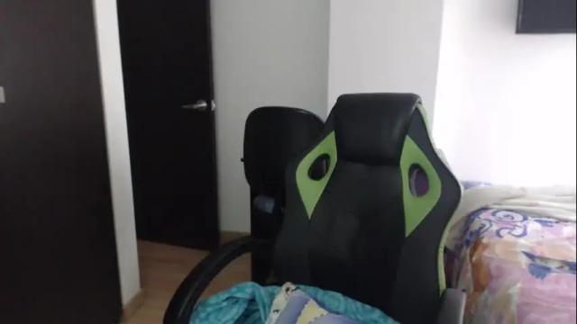 Image 6 of gaby_bluexx Stream on Chaturbate on 1 month ago
