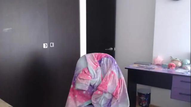 Image 4 of gaby_bluexx Stream on Chaturbate on 12 days ago