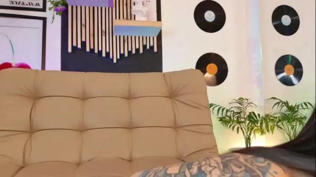 Image 4 of gaby_mason Stream on Chaturbate on 21 days ago