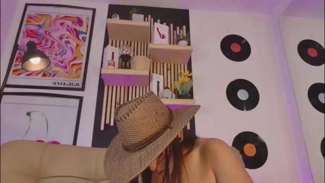 Image 2 of gaby_mason Stream on Chaturbate on 1 month ago