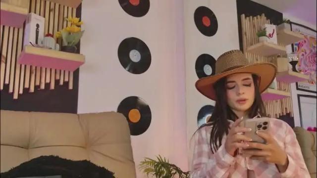 Image 8 of gaby_mason Stream on Chaturbate on 1 month ago