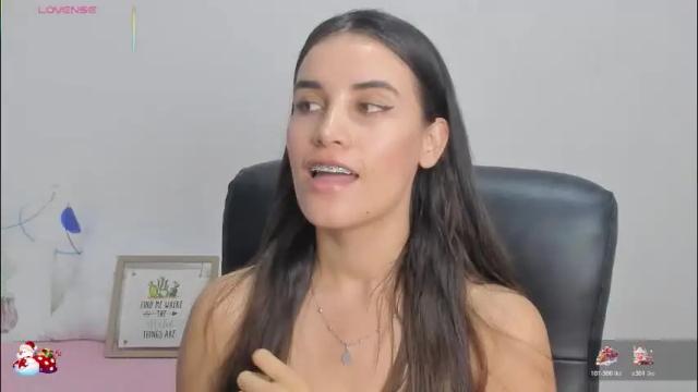 Image 11 of gaby_olsen Stream on Chaturbate on 2 months ago