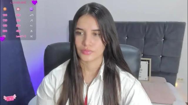 Image 10 of gaby_olsen Stream on Chaturbate on 17 hours ago