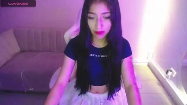 Image 2 of gaby_s1 Stream on Chaturbate on 16 months ago