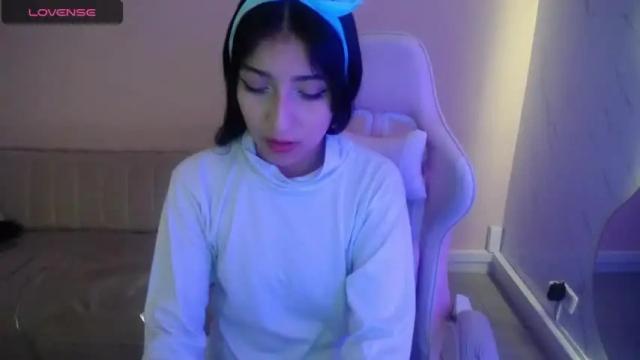 Image 3 of gaby_s1 Stream on Chaturbate on 16 months ago