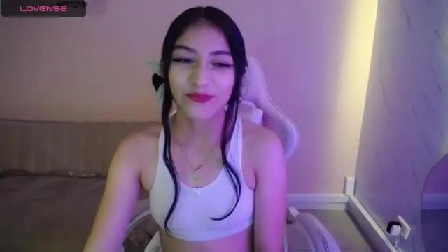 Image 2 of gaby_s1 Stream on Chaturbate on 16 months ago