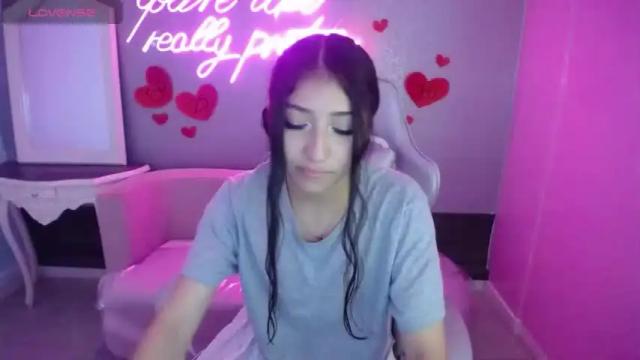 Image 10 of gaby_s1 Stream on Chaturbate on 15 months ago
