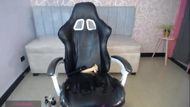 Image 12 of gaby_s1 Stream on Chaturbate on 11 days ago