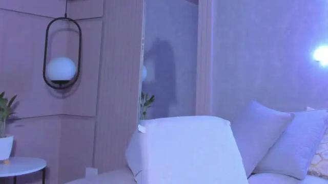 Image 4 of gaby_stoll Stream on Chaturbate on 21 months ago