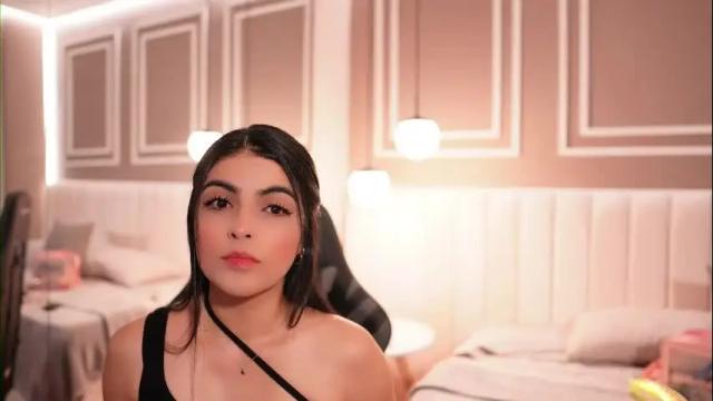 Image 2 of gaby_stoll Stream on Chaturbate on 1 month ago