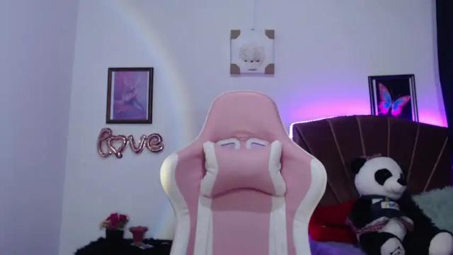 Image 4 of gaby_vandriel Stream on Chaturbate on 14 months ago