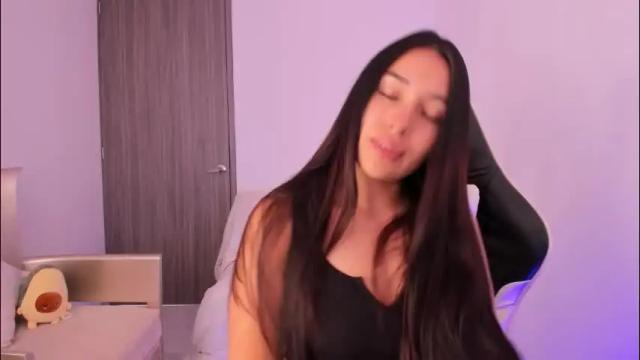 Image 3 of gaby_yummy Stream on Chaturbate on 2 months ago